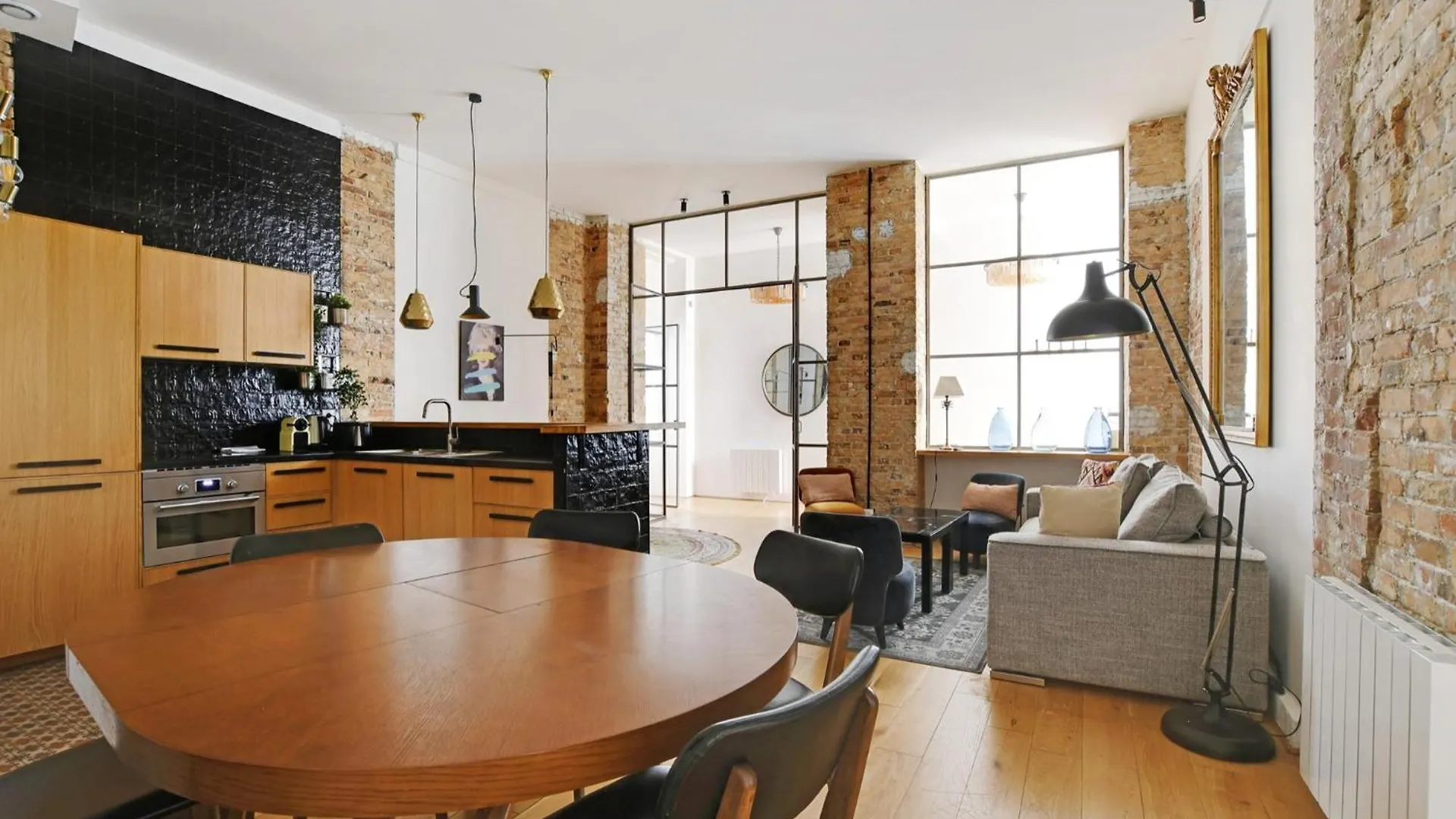 Pick A Flat'S Apartment In Louvre Saint Honore Paris France